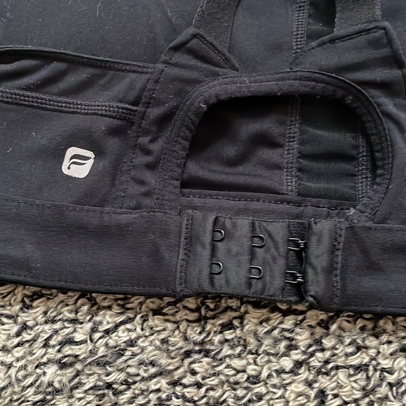 FABLETICS Sports Bra Black Hook and Eye Padded Adjustable Strap Size Sm / Med - Picture 3 of 3